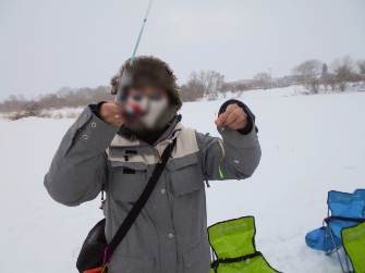 ドキドキのわかさぎ釣り体験！